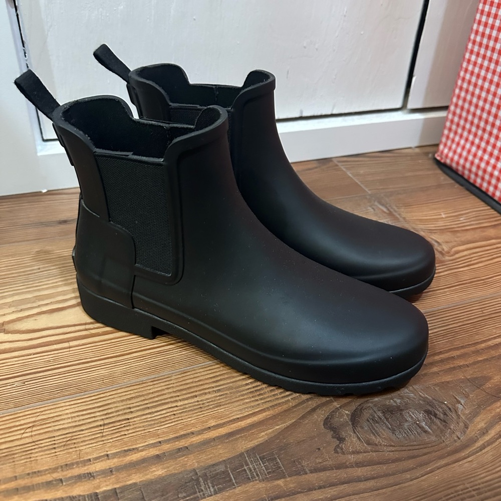 Hunter Chelsea Black Ankle Rain Boots